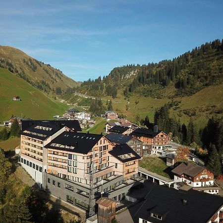 Apartment In Schroecken Near Ski Area Екстериор снимка